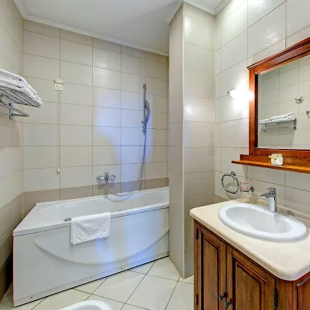 Regina 4* Međugorje