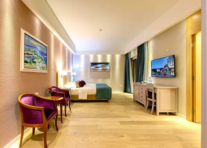 Regina Hotel 4*